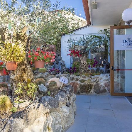 Hotel Terme Tirrenia Иския Екстериор снимка